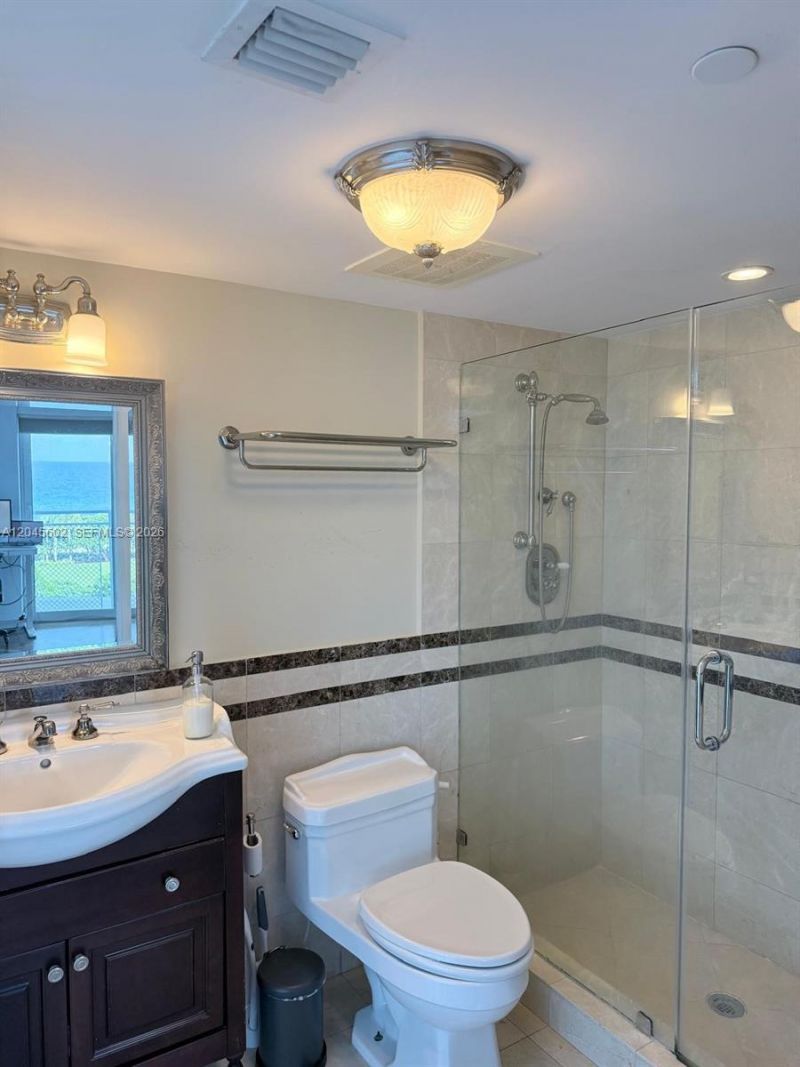 7600 Collins Ave , Unit 712, Miami Beach, FL 33141 Photo