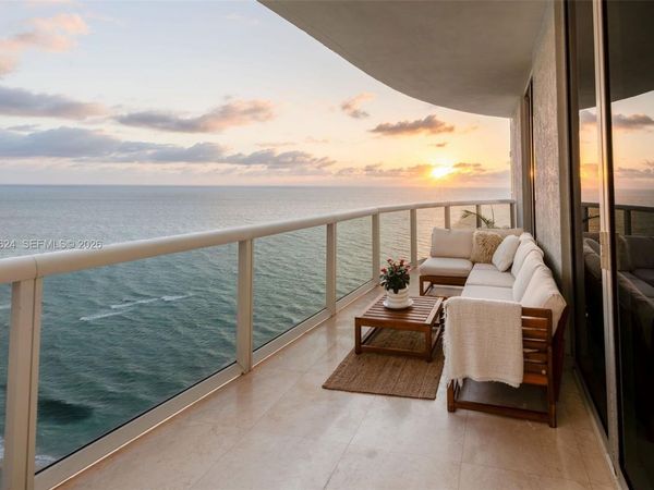 15901 Collins Ave , Unit 2502, Sunny Isles Beach, FL 33160
