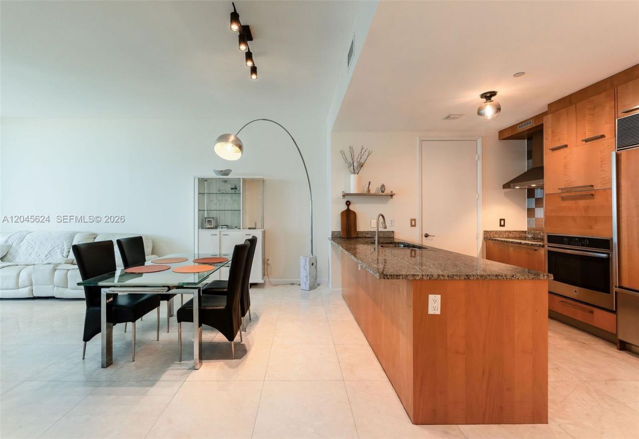 15901 Collins Ave, Unit 2502, Sunny Isles Beach, FL 33160 Photo