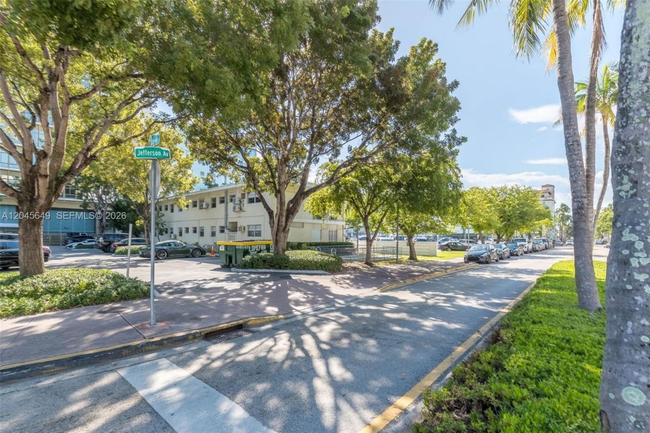 1685 Jefferson Ave , Unit 15, Miami Beach, FL 33139 Photo