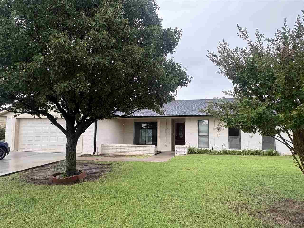 216 SW 78th St, Lawton, OK 73505 Main Photo