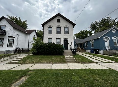Main Photo