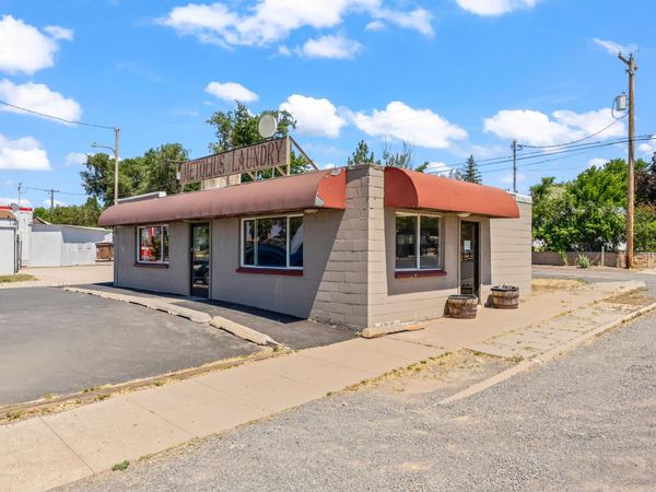 590 Jefferson Avenue, Metolius, OR 97741