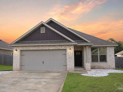 424 Pemberton Ln Cantonment, FL 32533