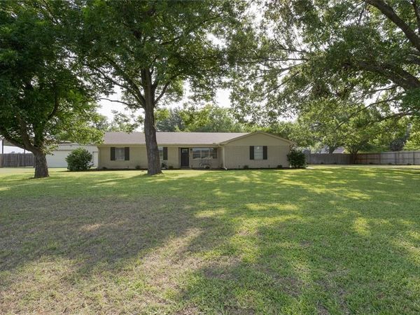 3999 Speegleville Road , Waco, TX 76712