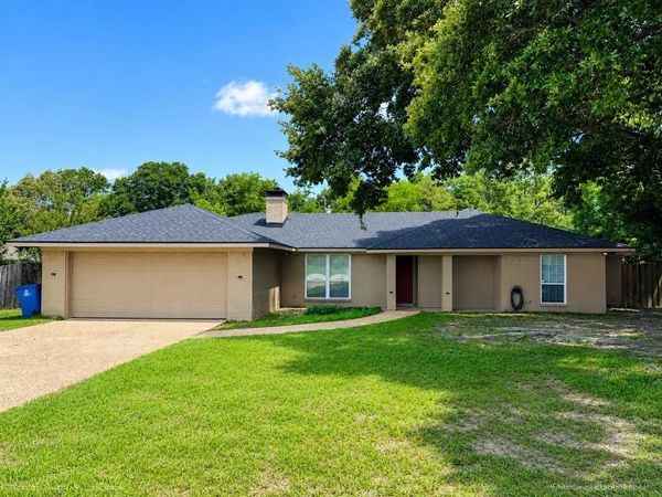3307 Bogota Street, Athens, TX 75752