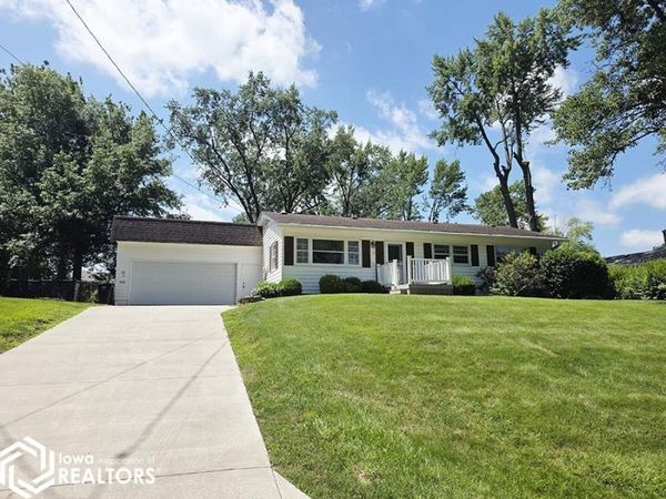 16 Carter Court, Ottumwa, IA 52501