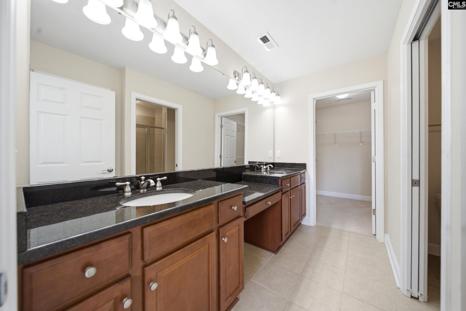 1403 Laryn Lane Photo 17