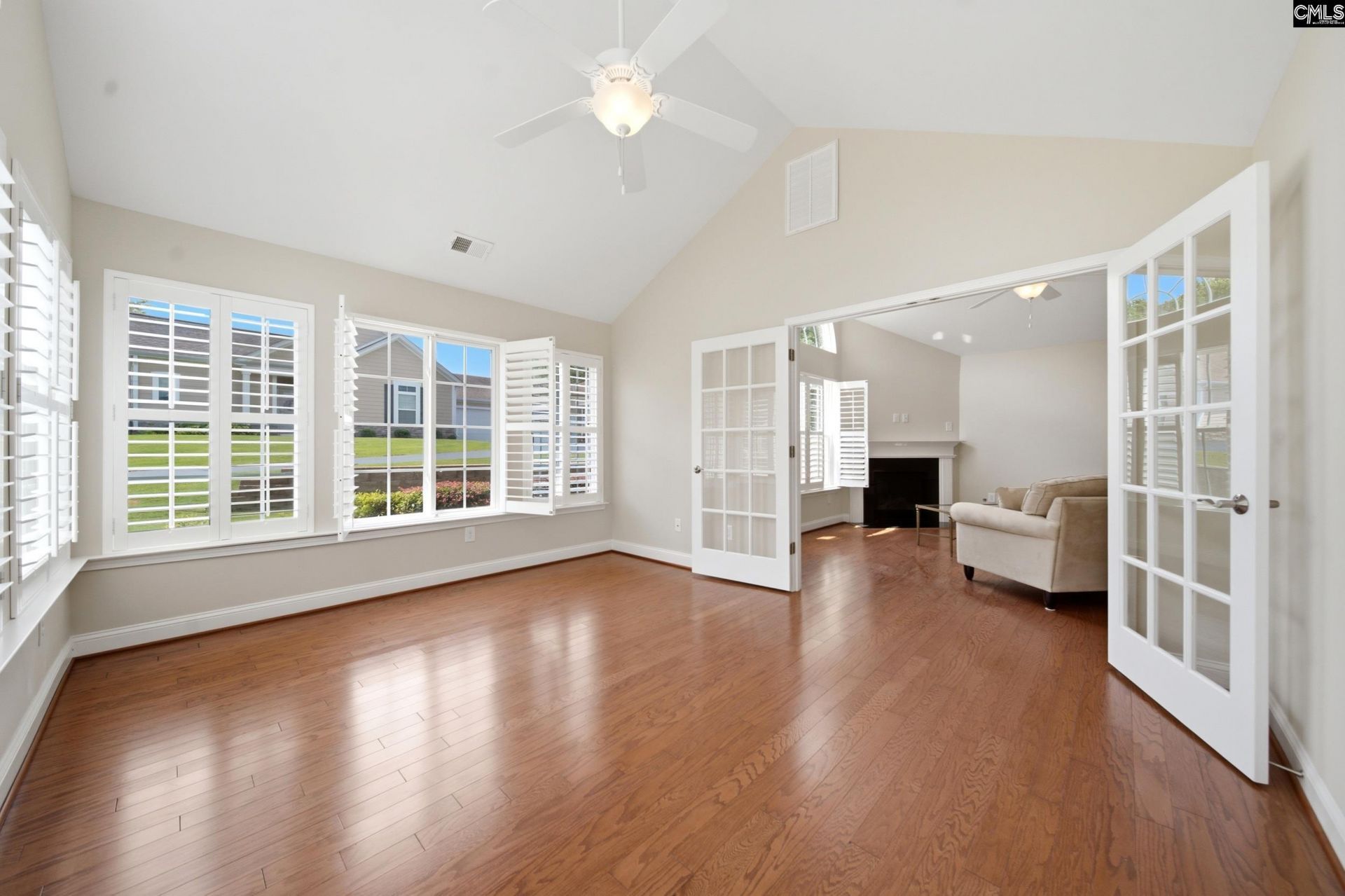 1403 Laryn Lane Photo 7