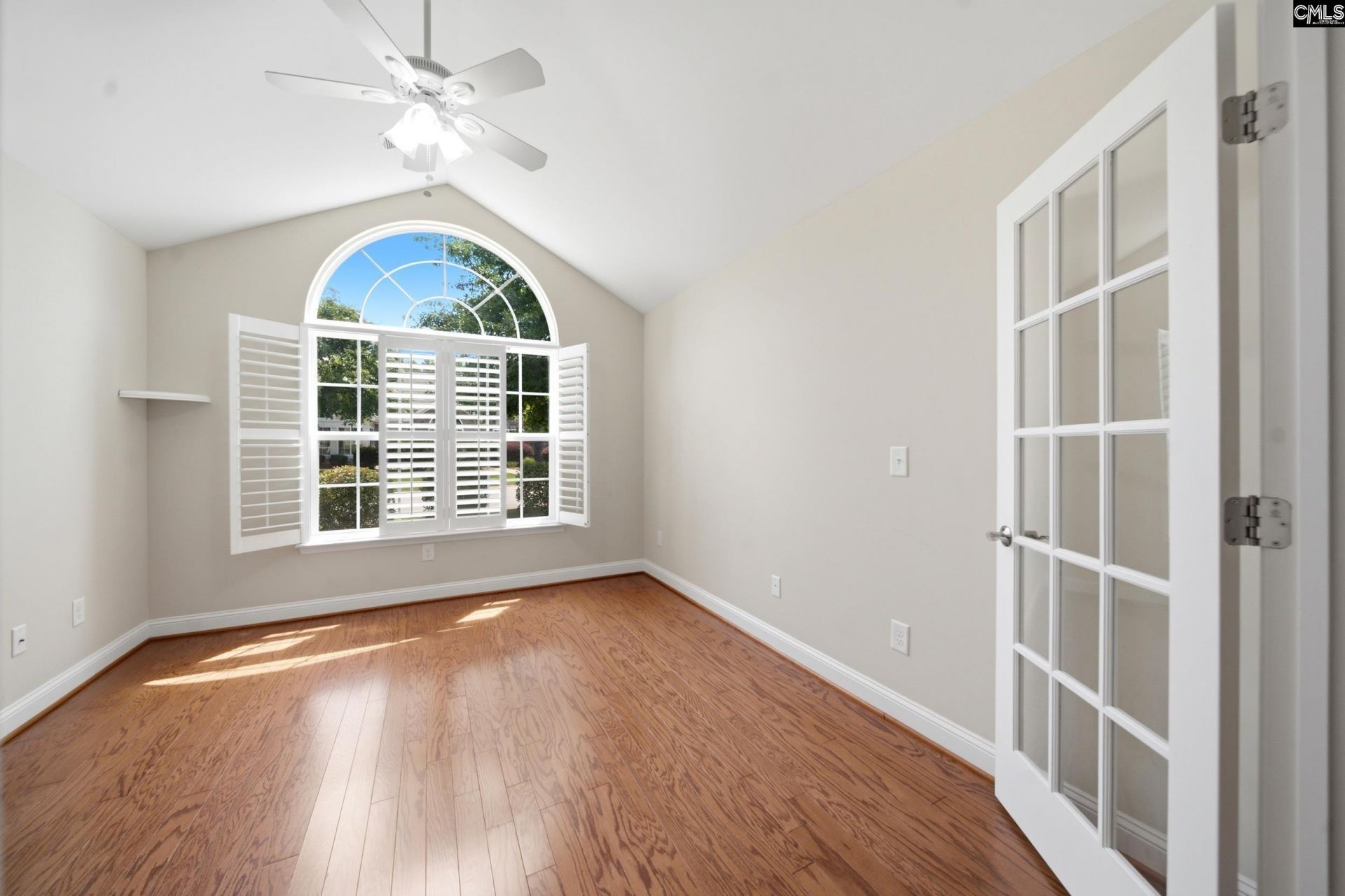 1403 Laryn Lane Photo 9
