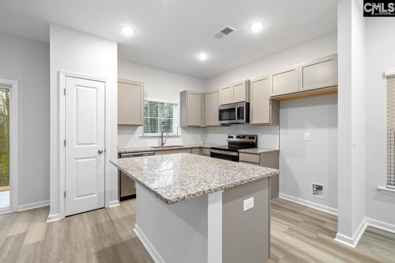 515 Thistle Hill Lane Photo 10