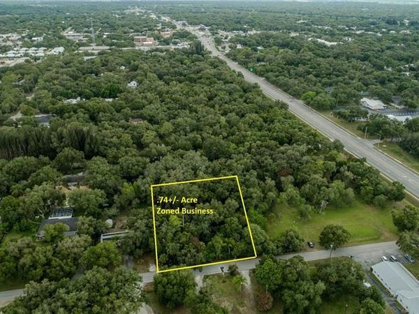 543 E Hickpochee AVE , LABELLE, FL 33935