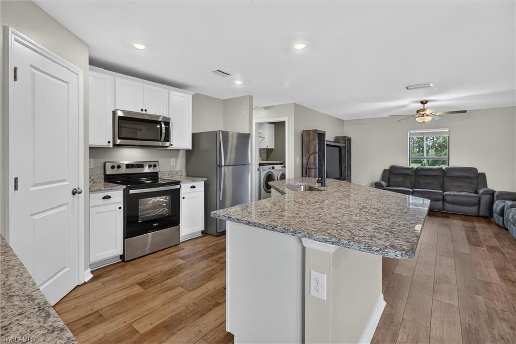 177 Blackstone Dr , Fort Myers, FL 33913 Photo