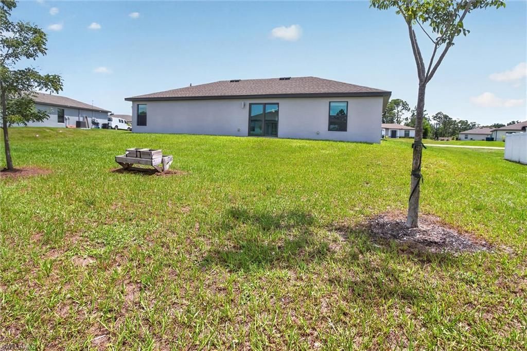 177 Blackstone Dr , Fort Myers, FL 33913 Photo
