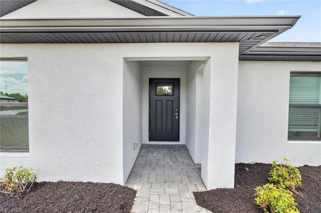 177 Blackstone Dr , Fort Myers, FL 33913 Photo