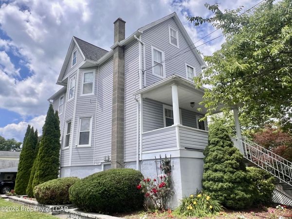 184 Lawrence Street, Wilkes-Barre, PA 18702