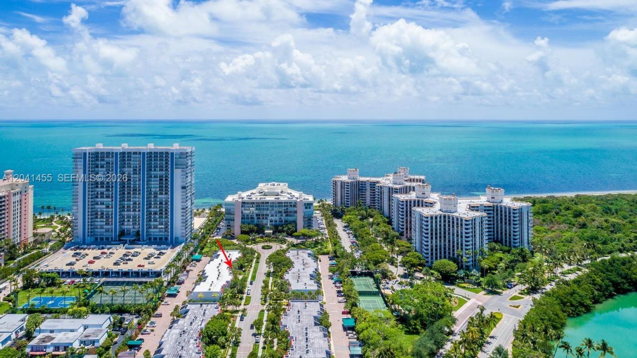 425 Grapetree Dr , Unit 206, Key Biscayne, FL 33149 Photo