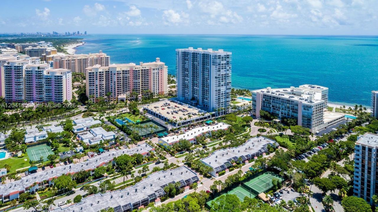 425 Grapetree Dr , Unit 206, Key Biscayne, FL 33149 Photo