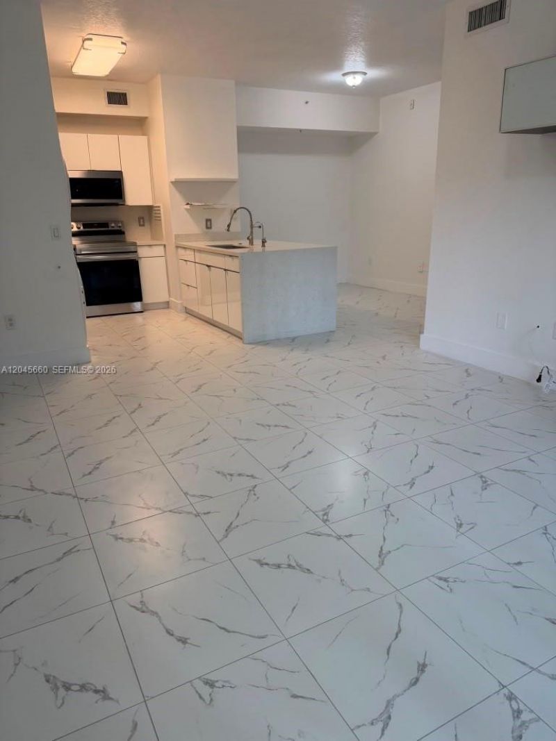 7220 NW 114th Ave, Unit 105, Doral, FL 33178 Photo