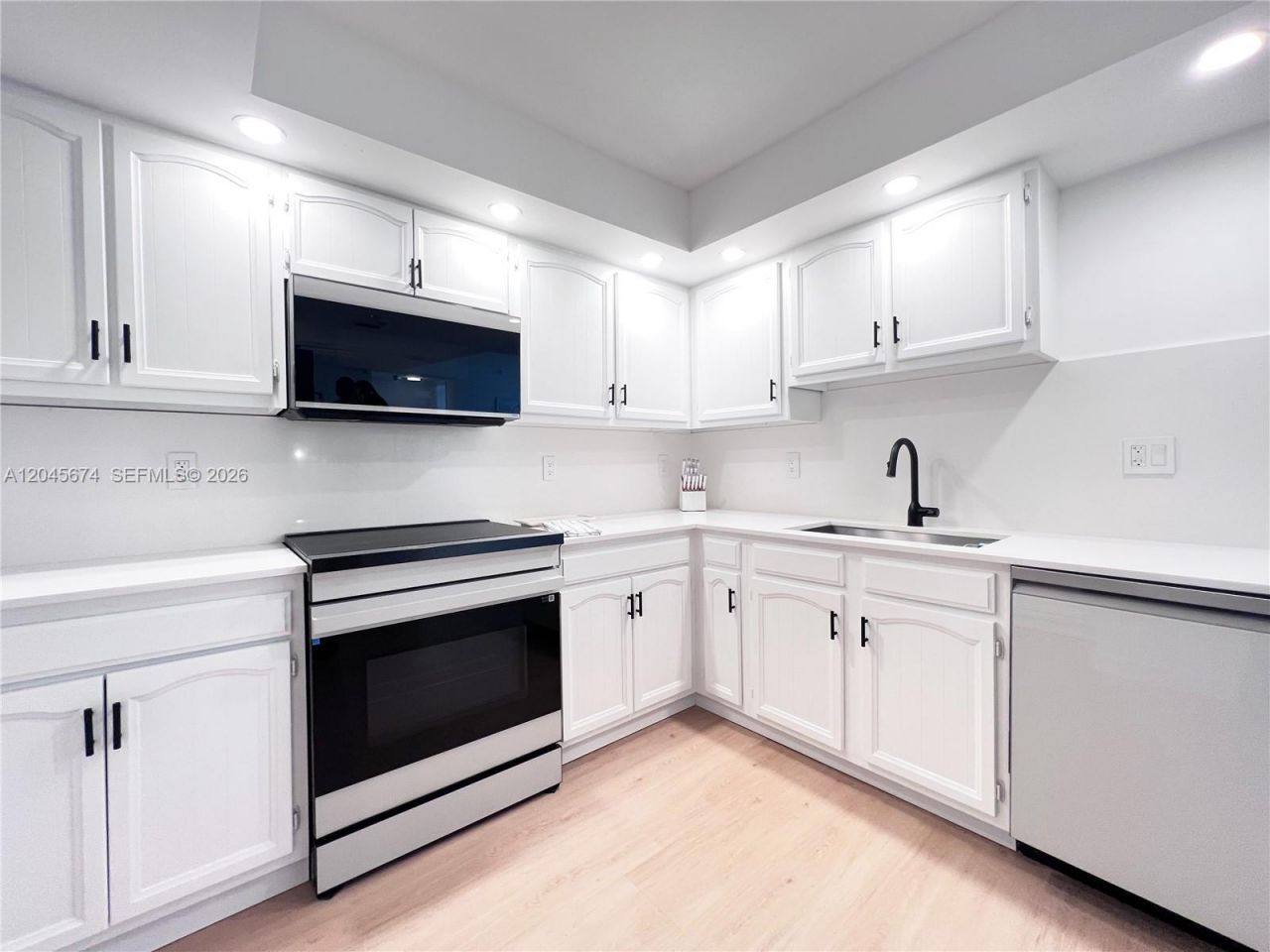 5100 N Ocean Blvd , Unit 503, Lauderdale by the Sea, FL 33308 Photo