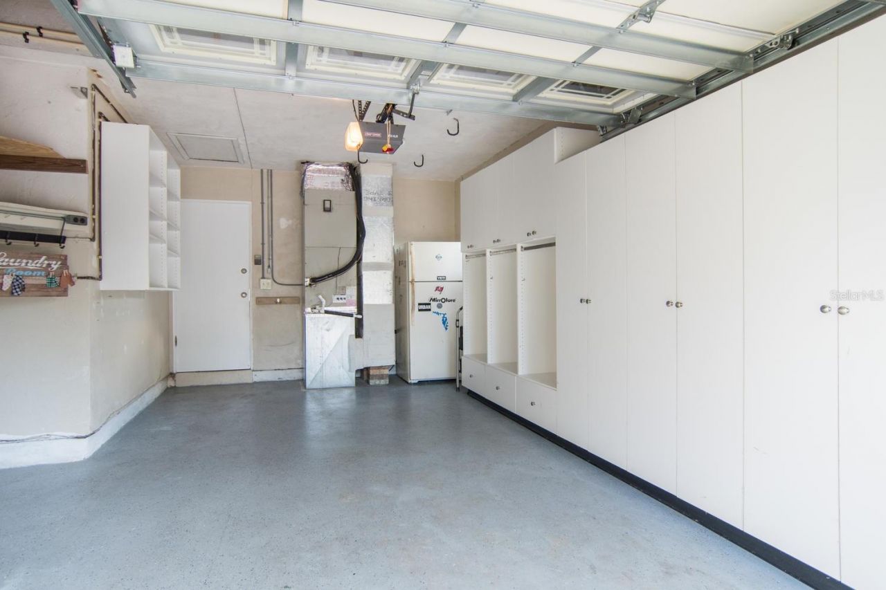 528 59th Way S, Saint Petersburg, FL 33707 Photo