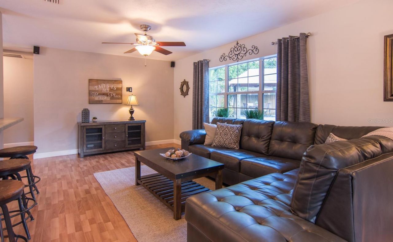 528 59th Way S, Saint Petersburg, FL 33707 Photo
