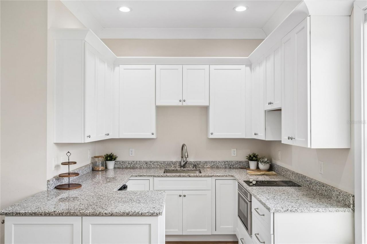 2370 Pine Meadows Place, Oviedo, FL 32766 Photo