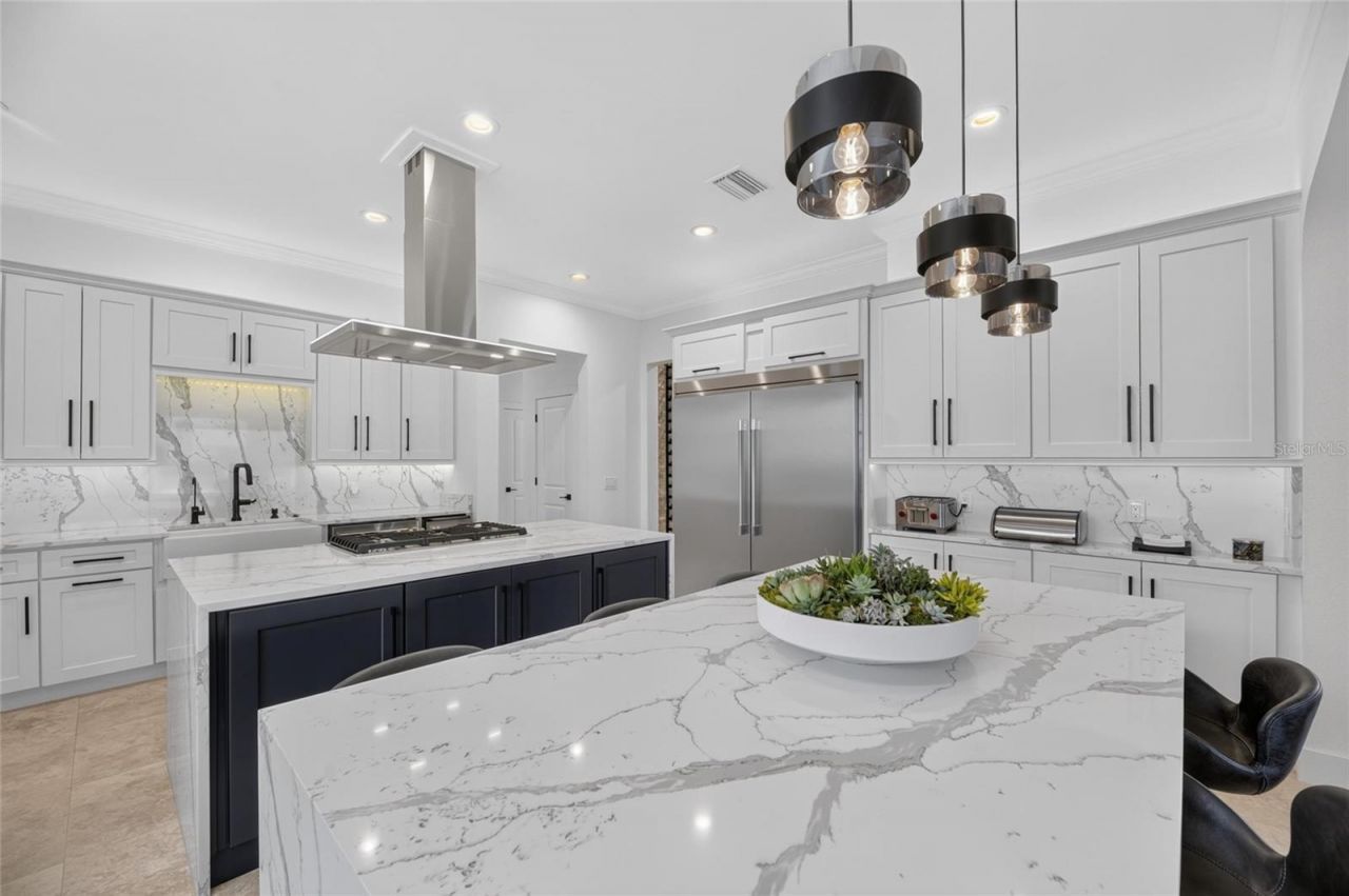 713 Islebay Drive, Apollo Beach, FL 33572 Photo