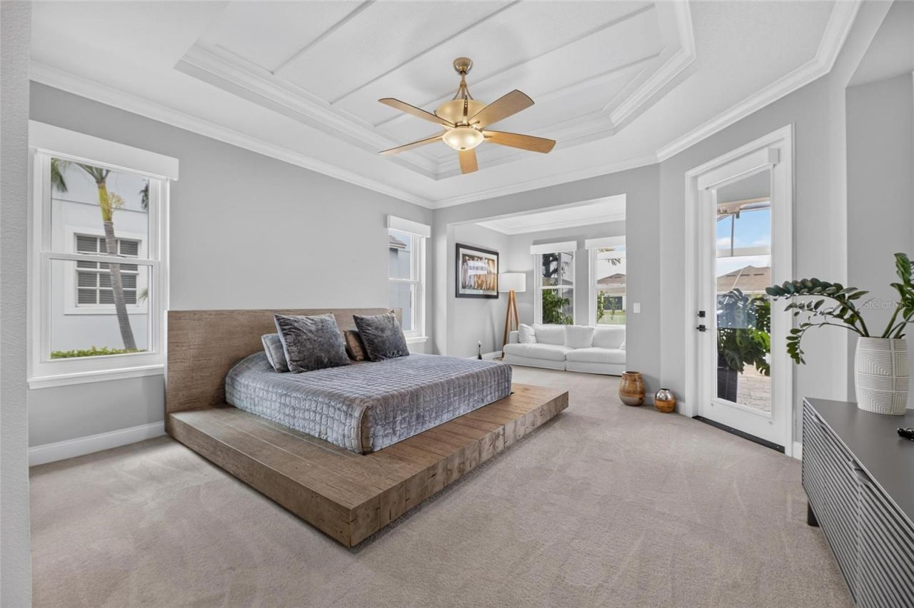 713 Islebay Drive, Apollo Beach, FL 33572 Photo