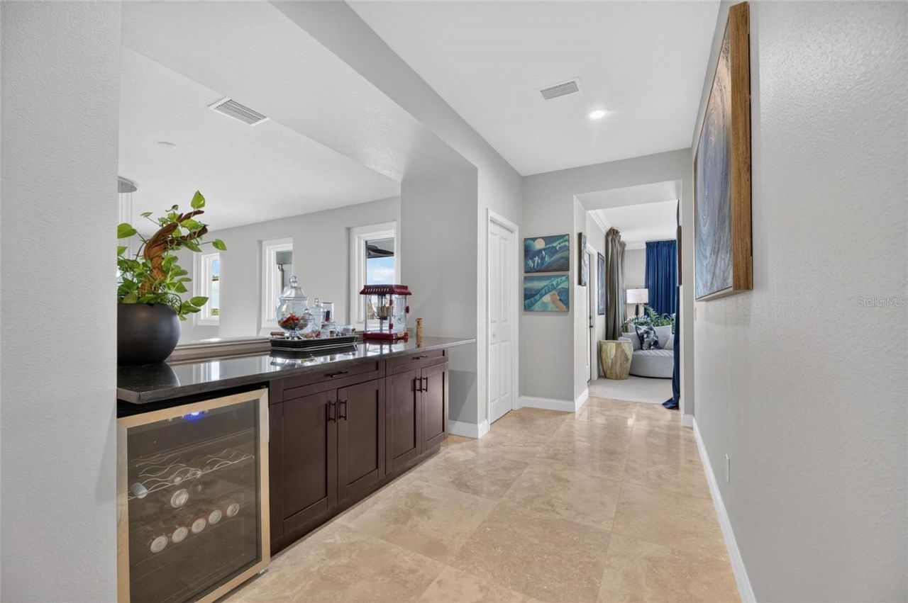713 Islebay Drive, Apollo Beach, FL 33572 Photo