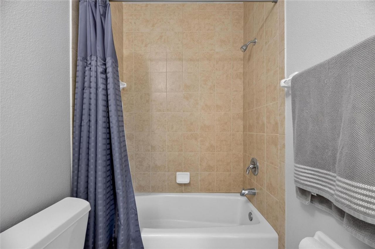 713 Islebay Drive, Apollo Beach, FL 33572 Photo
