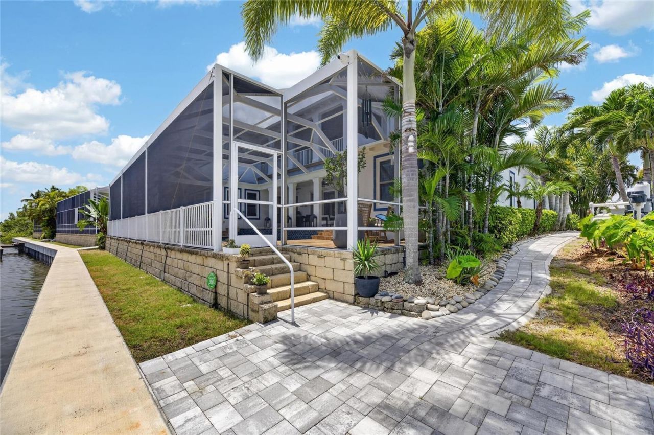 713 Islebay Drive, Apollo Beach, FL 33572 Photo