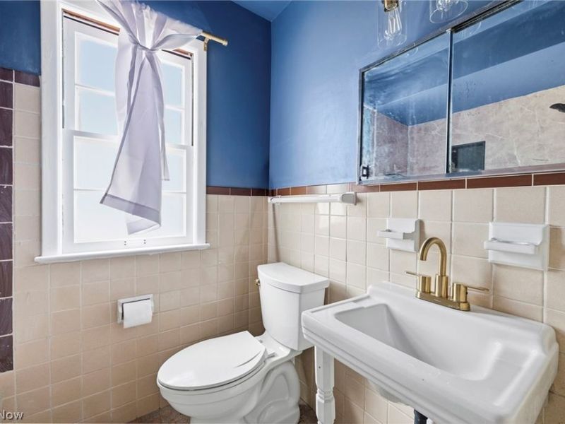 29002 Foxboro Street, Willowick, OH 44095 Photo 17