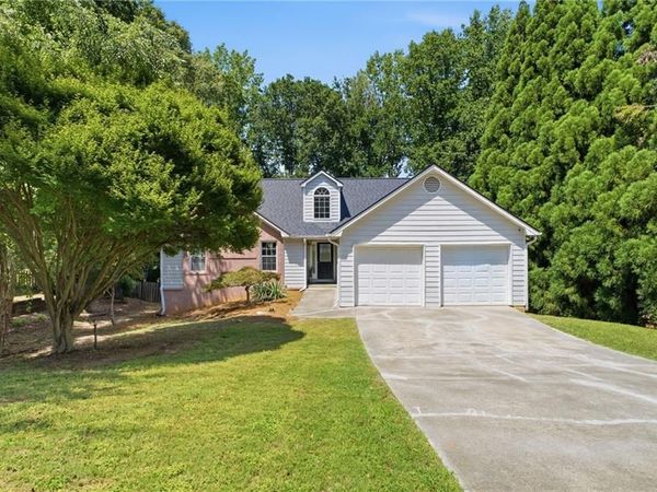 1545 Smoke Hill Drive NE, Hoschton, GA 30548