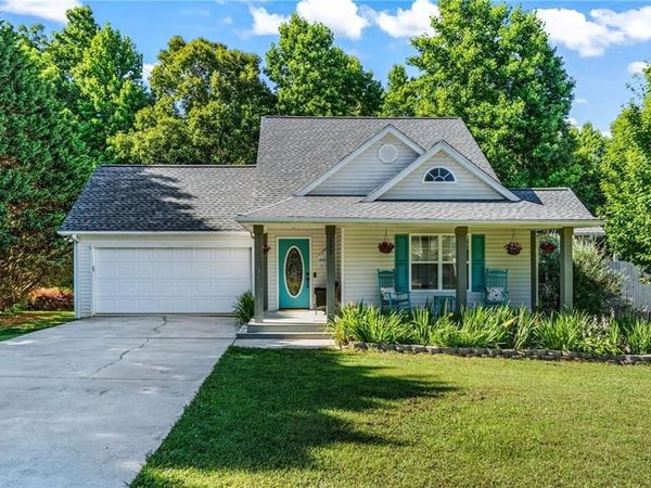 155 Nickel Creek Drive, Mount Airy, GA 30563