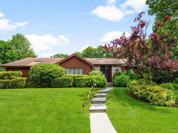 132 Barton Road, White Plains, NY 10605