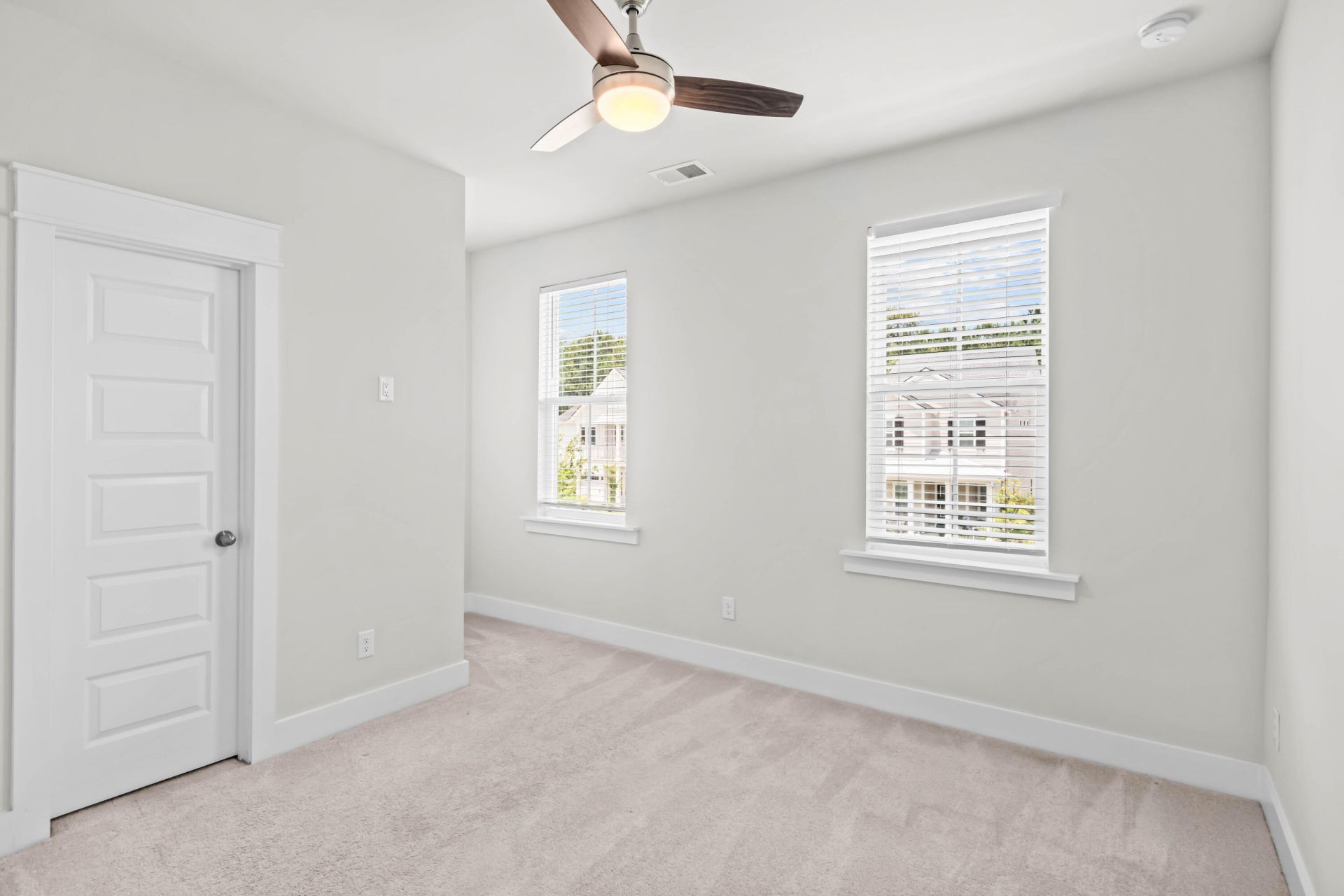 123 Medford Street Photo 32