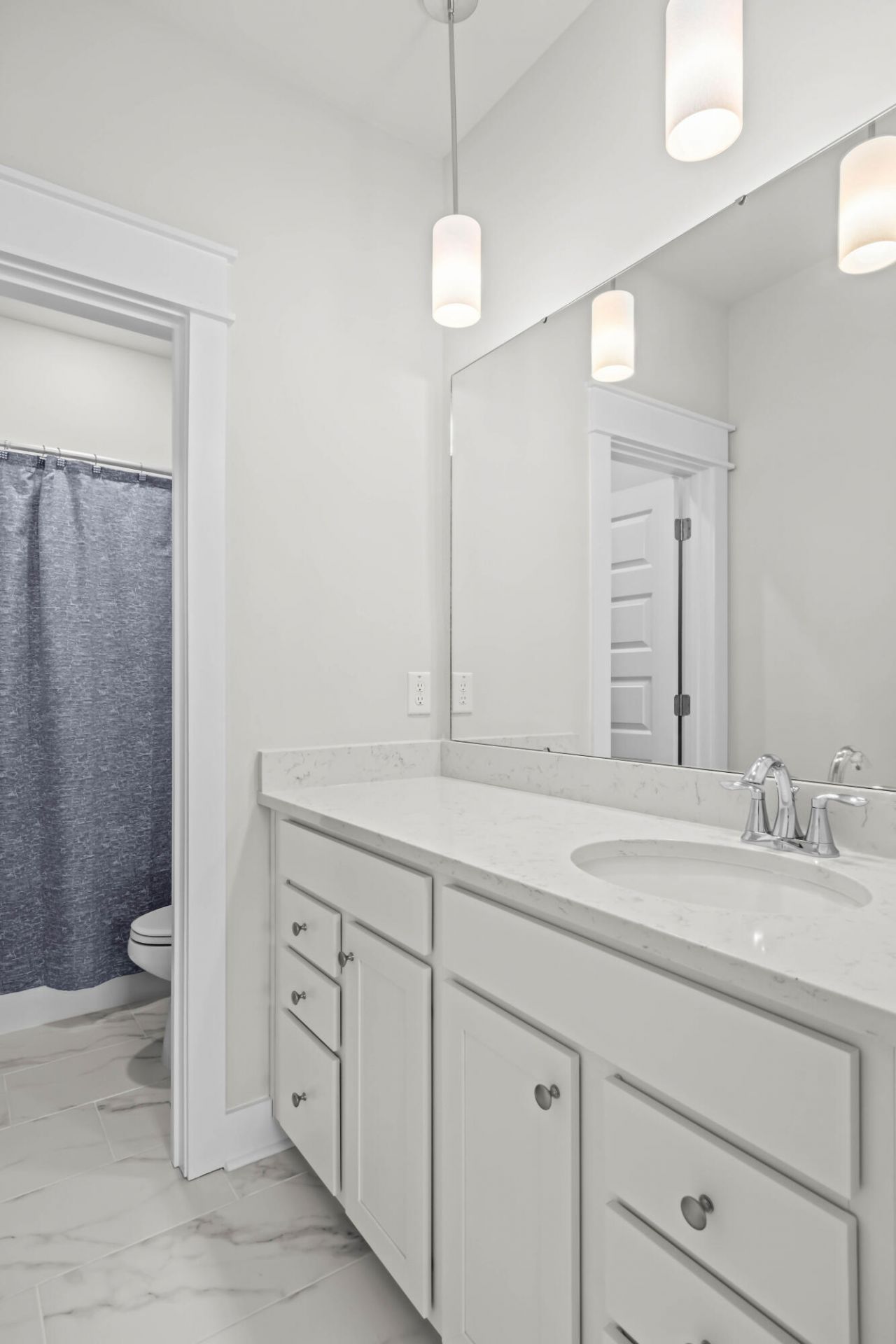 123 Medford Street Photo 37