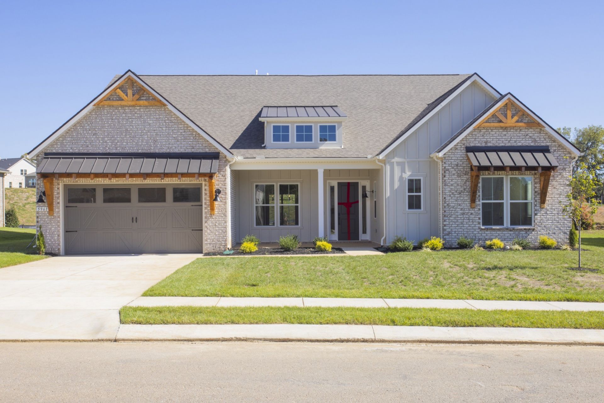 5961 Hunt Valley Drive, Spring Hill, TN 37174 Main Photo