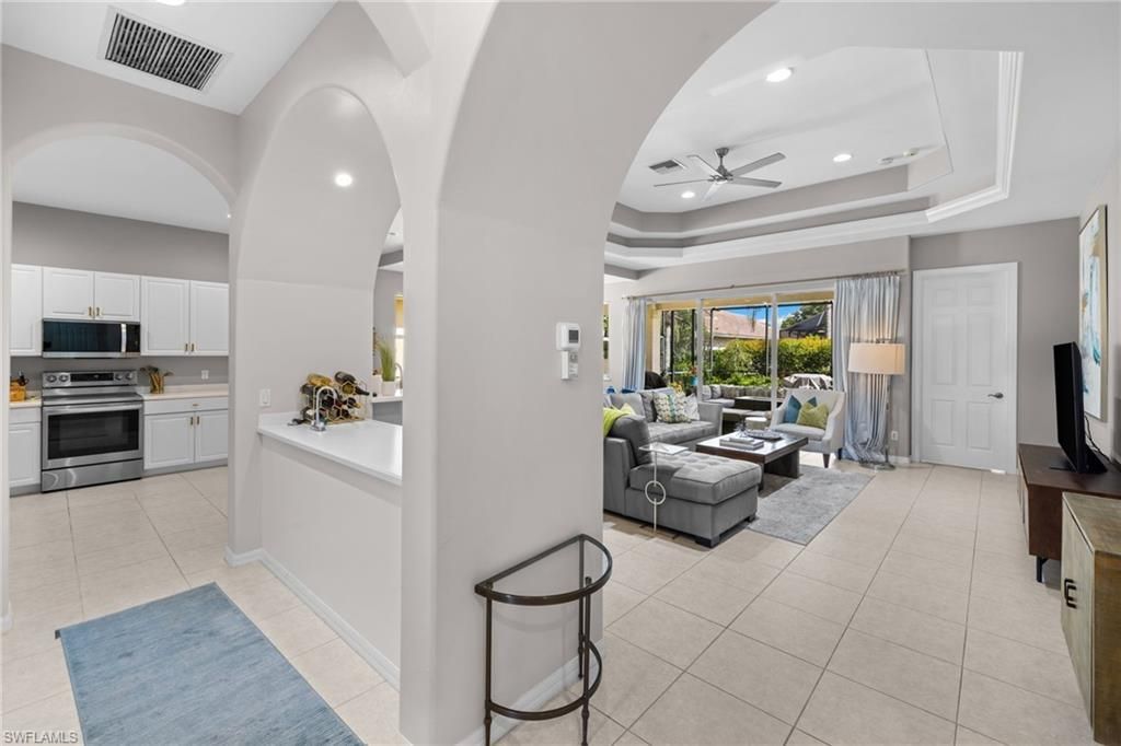 4208 Hampton Ln , Naples, FL 34119 Photo