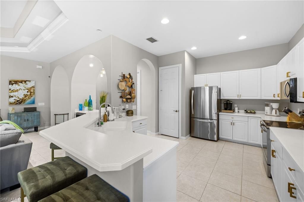 4208 Hampton Ln , Naples, FL 34119 Photo