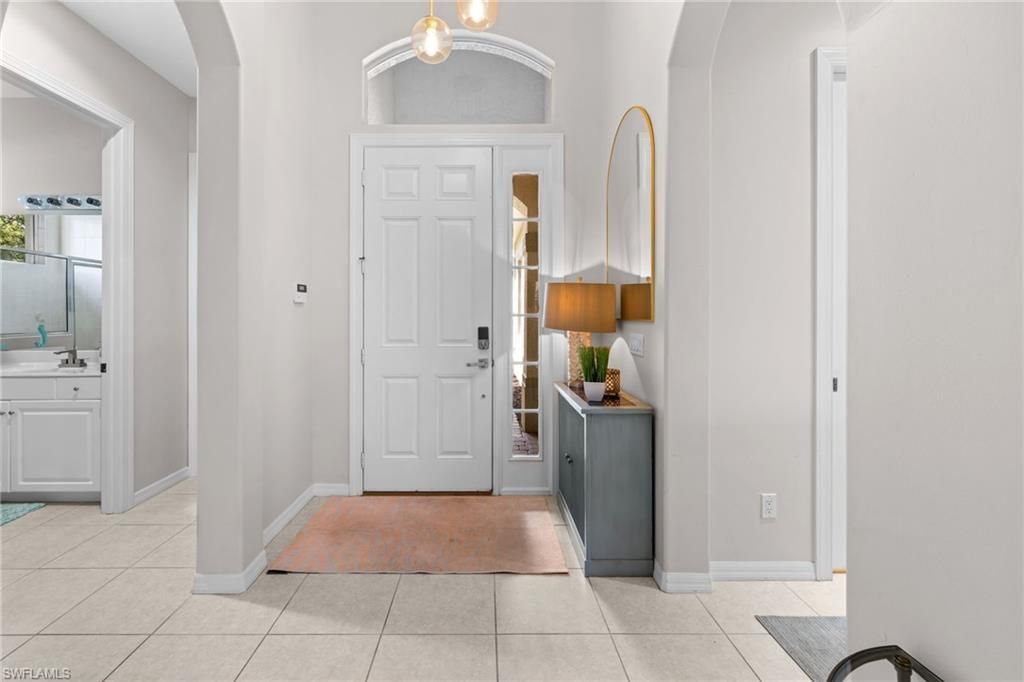 4208 Hampton Ln , Naples, FL 34119 Photo