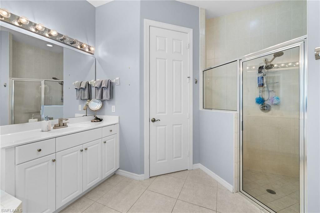 4208 Hampton Ln , Naples, FL 34119 Photo