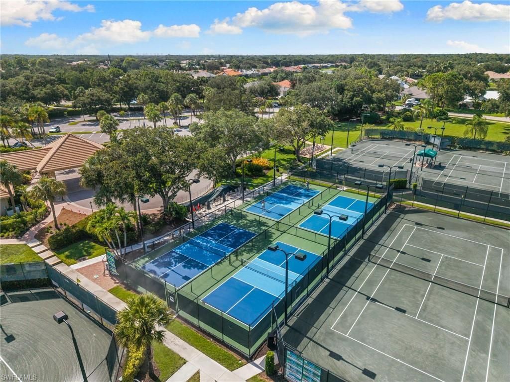 4208 Hampton Ln , Naples, FL 34119 Photo