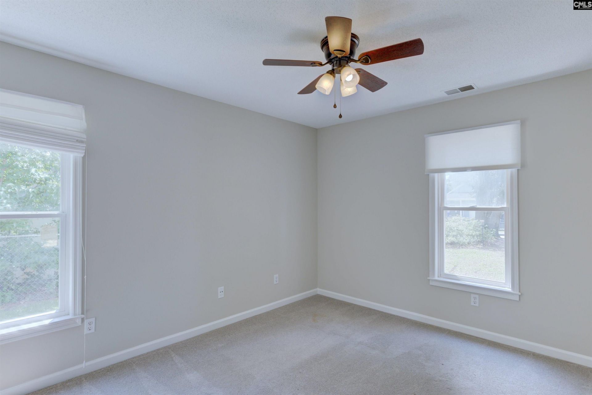 3931 Timberlane Drive  Photo 8