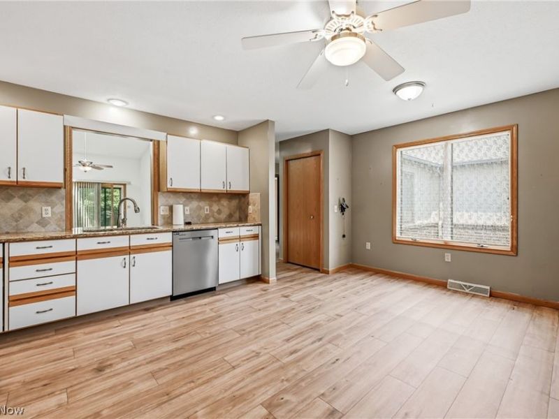 1453 Tripodi Circle, Unit C, Niles, OH 44446 Photo 15