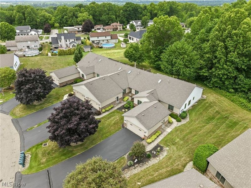 1453 Tripodi Circle, Unit C, Niles, OH 44446 Photo 4