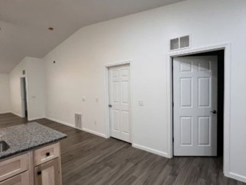 212 S Taylor, Holmesville, OH 44633 Photo 11