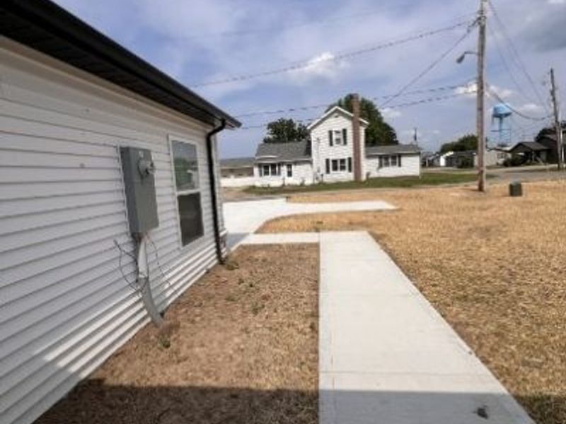212 S Taylor, Holmesville, OH 44633 Photo 4