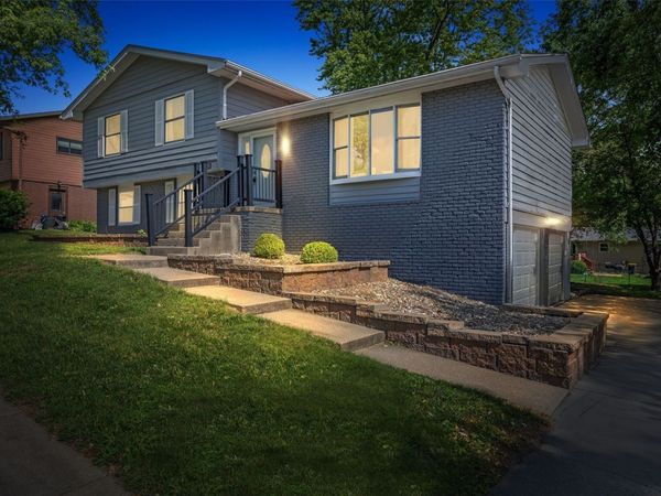 131 Penfro Drive, Iowa City, IA 52246